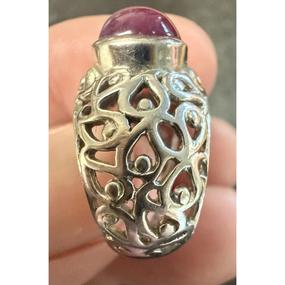 Vintage KNR 925 Sterling Silver India Red Cabochon Gemstone Ring Size 5